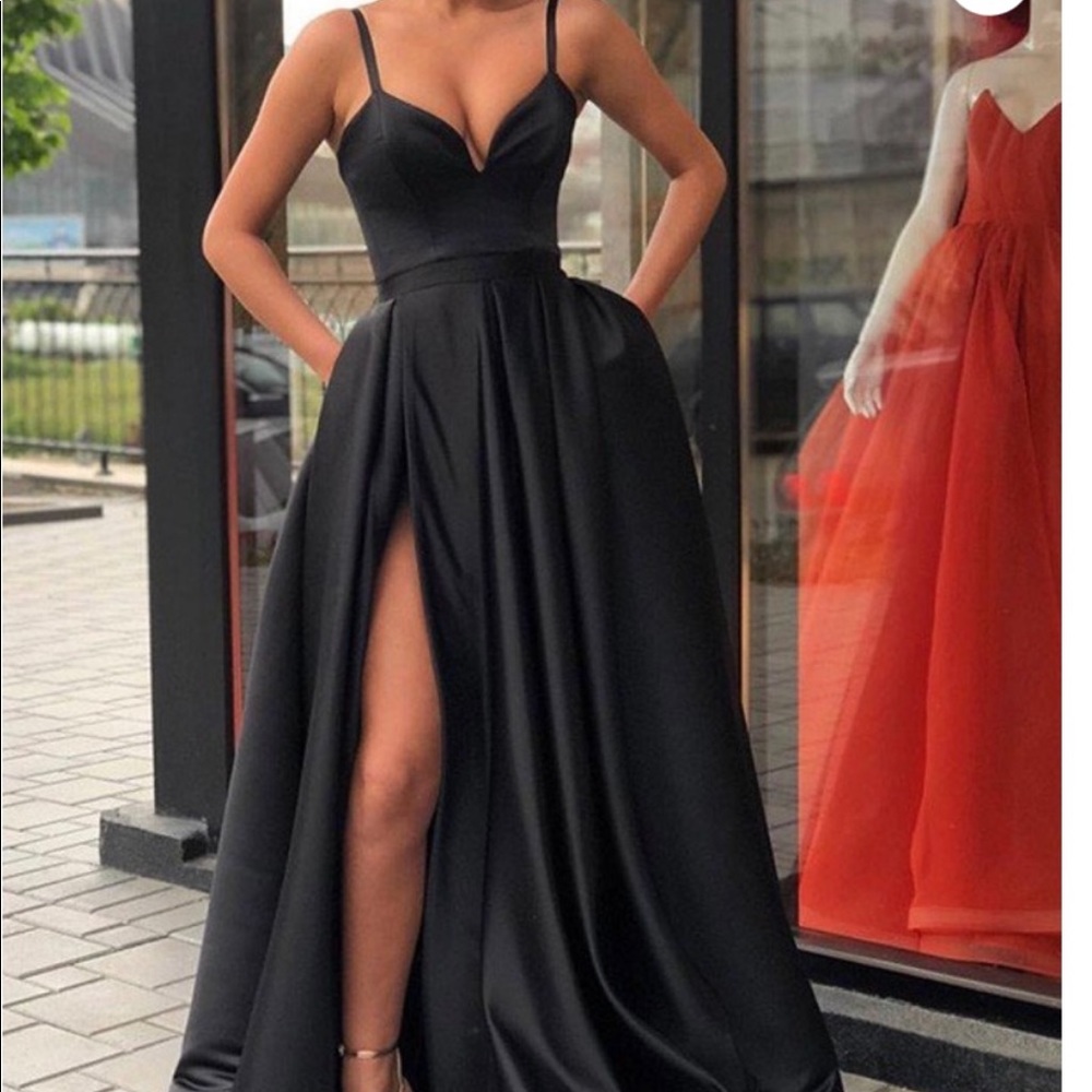 black prom dress!